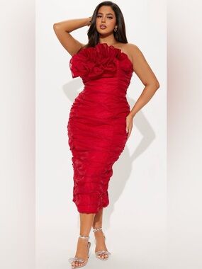 NWOT Ruffled Midi Dress in Red